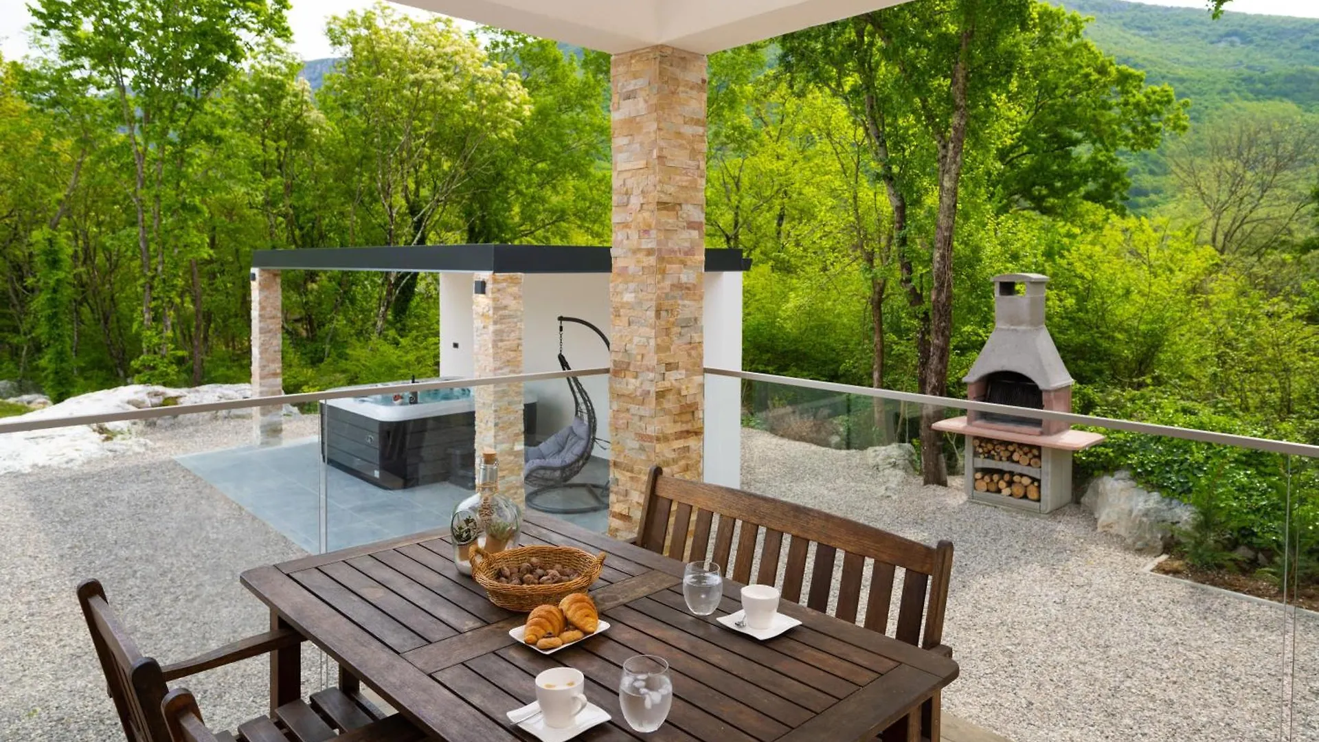 Wunderschoener Neubau Bungalow Mit Privatem Pool Und Jacuzzi Vozilici 0*,